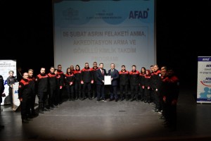 Arama Kurtarma Ekibimize Akreditasyon Armaları Takdim Edildi